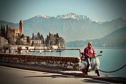 Côme : Tour en Vespa vintage le long du lac de Côme