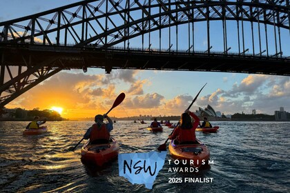 Sydney: Sunrise Kayak, Opera House & Under Harbour Bridge