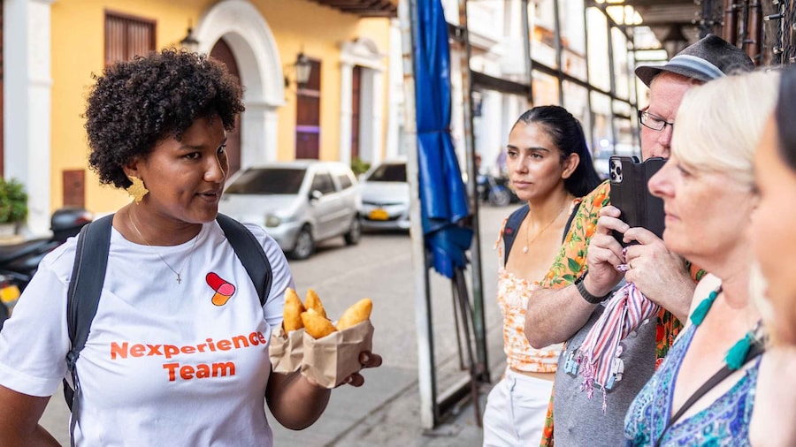 Cartagena: Guided Street Food Tour with Tastings