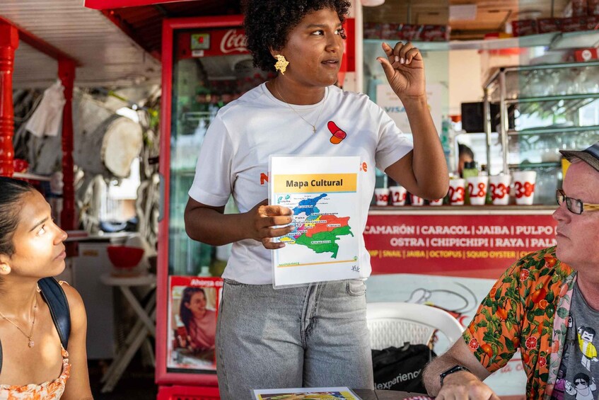 Picture 4 for Activity Cartagena: Guided Street Food Tour with Tastings