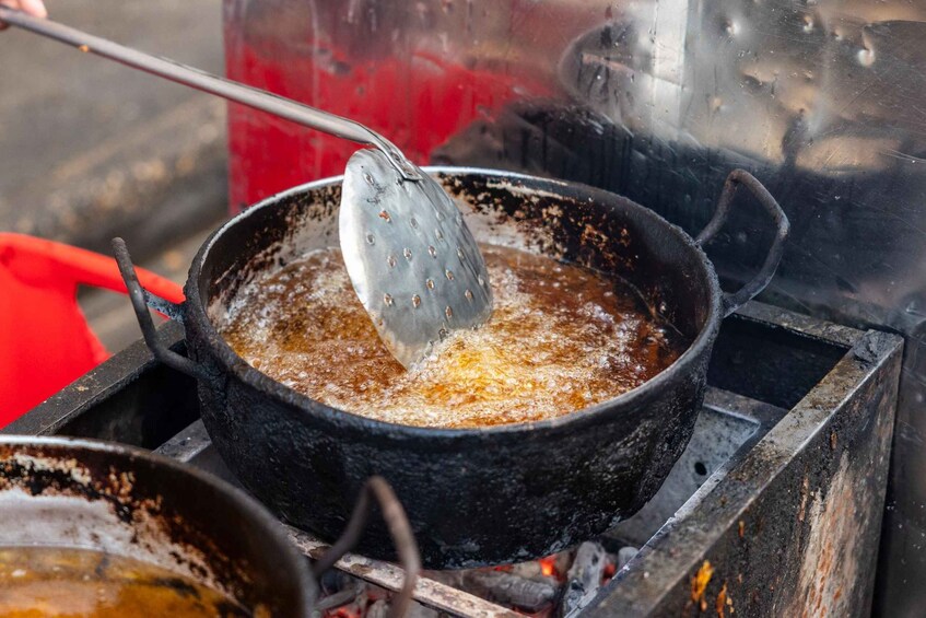 Picture 17 for Activity Cartagena: Guided Street Food Tour with Tastings