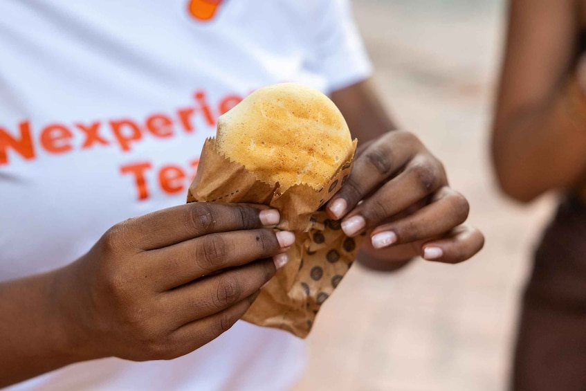Picture 16 for Activity Cartagena: Guided Street Food Tour with Tastings