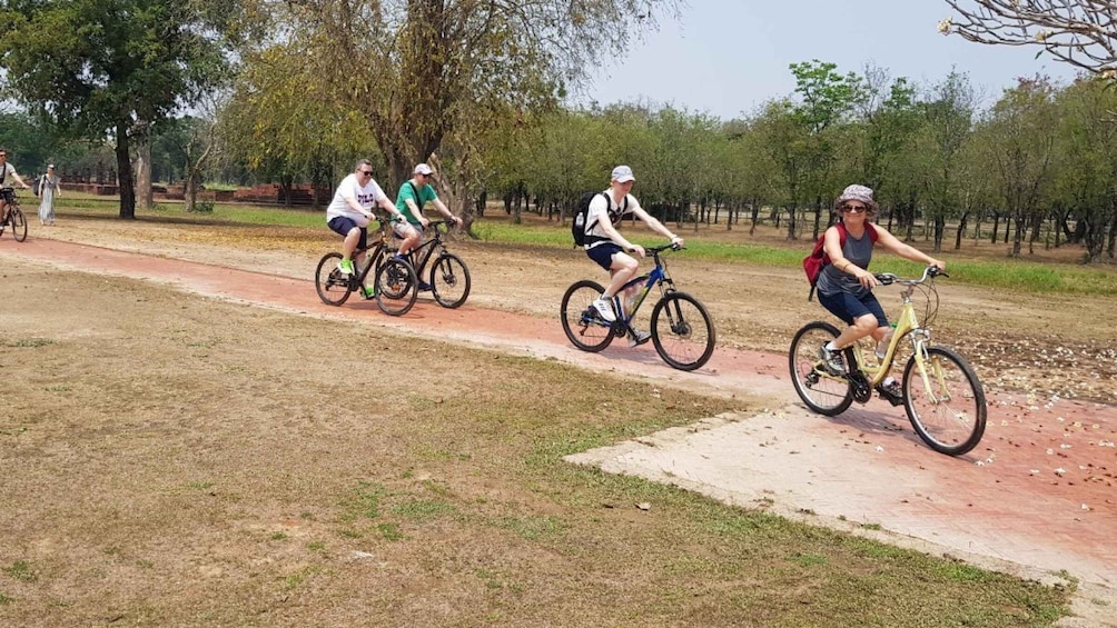 Picture 16 for Activity Sukhothai: Full-Day Historical Park Cycling Tour with Lunch