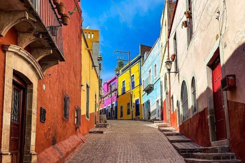 4-Hour Tour of the Museums of Guanajuato with Transportation