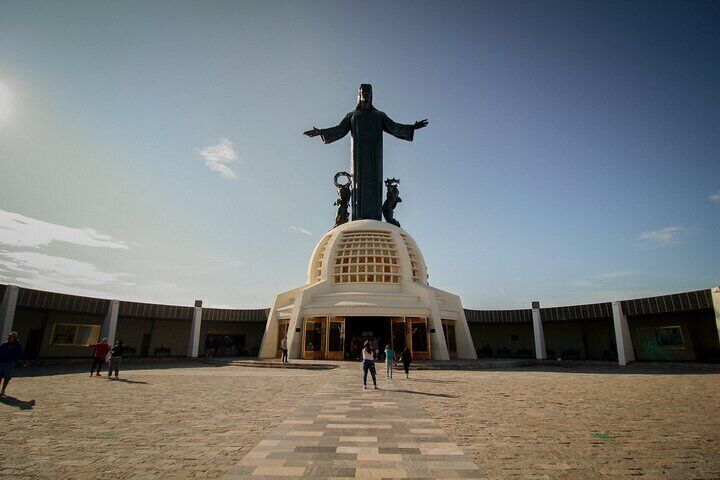 Tour to Christ the King