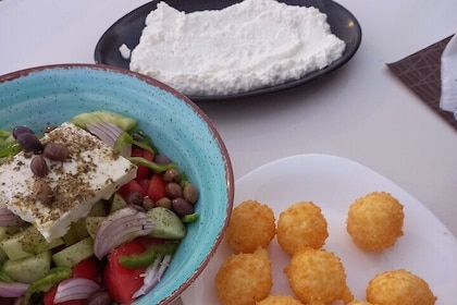 Cretan Flavours - Cooking Lessons in Heraklion - Small Group