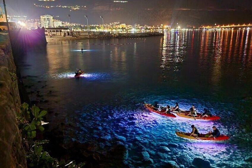 An evening tour on SUP or Kayak with LED light creates a special atmosphere, turning the experience into a real magic.