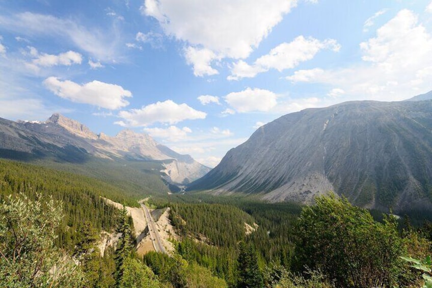 Full Day Tour at Columbia Icefield Glacier