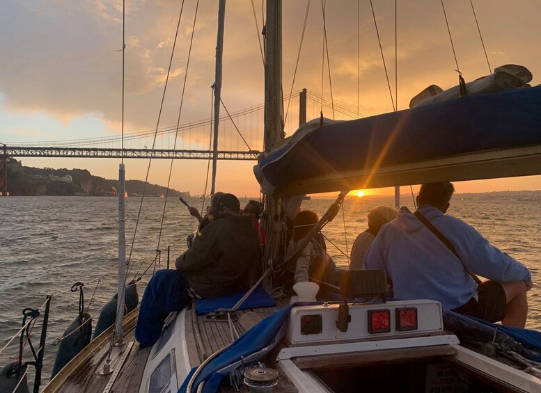 Picture 3 for Activity Lisbon: Sailboat Sunset Tour with a Drink