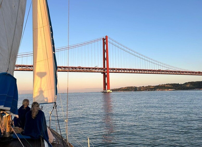 Picture 5 for Activity Lisbon: Sailboat Sunset Tour with a Drink