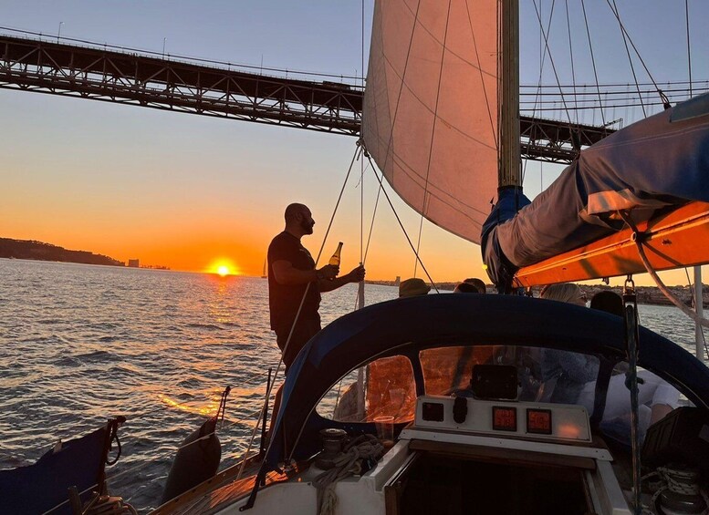 Lisbon: Sailboat Sunset Tour with a Drink