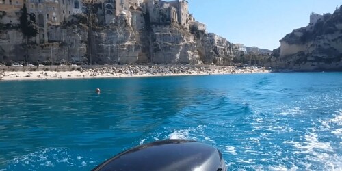 Tropea: Sunset Costa degli Dei Boat Tour with Swimming