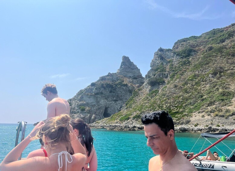 Picture 16 for Activity Comfort Tour Costa degli Dei Numero Massimo 12 persone