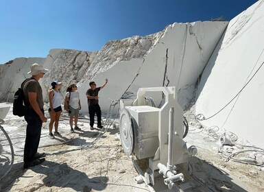 Naxos: Naxos: Yksityinen vierailu marmorilouhoksessa ja veistämöpaja