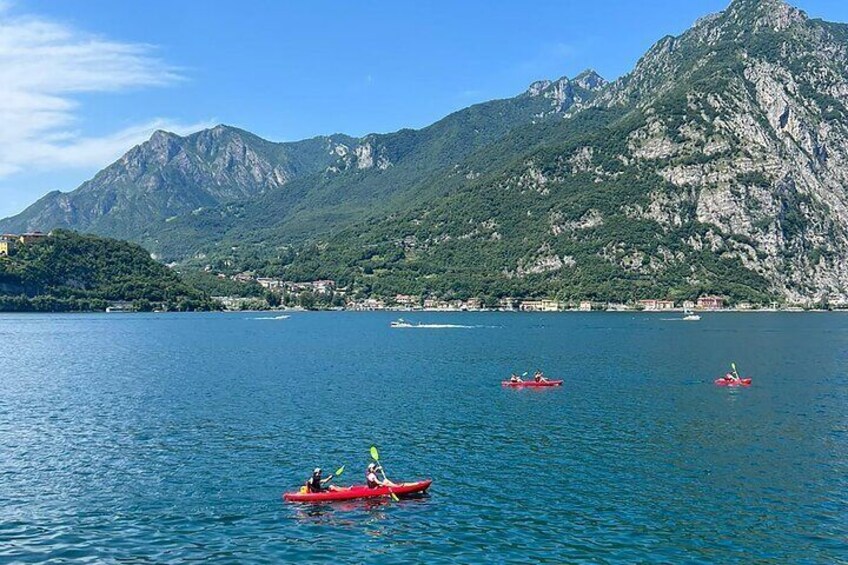 Kayak on Lake Como: stunning landscapes & Aperitif