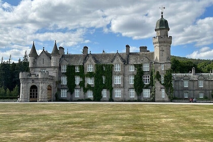 The Crown Tour of the Royal Castles of Scotland Day Tours