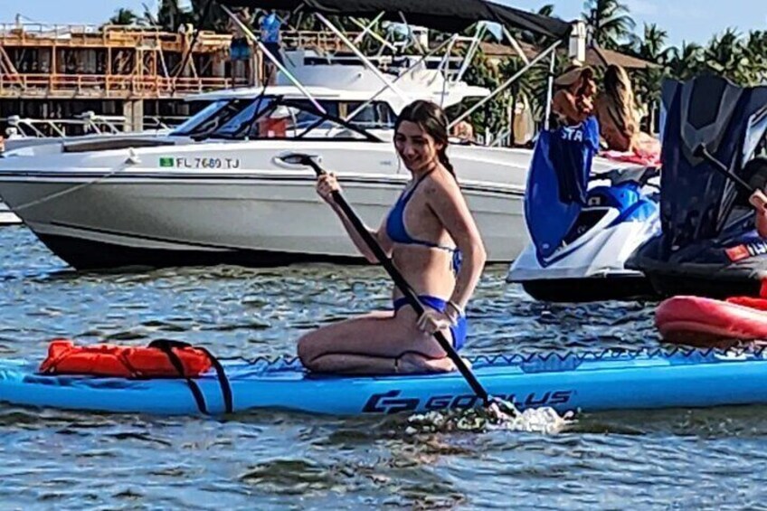 Mingling at the sandbar
