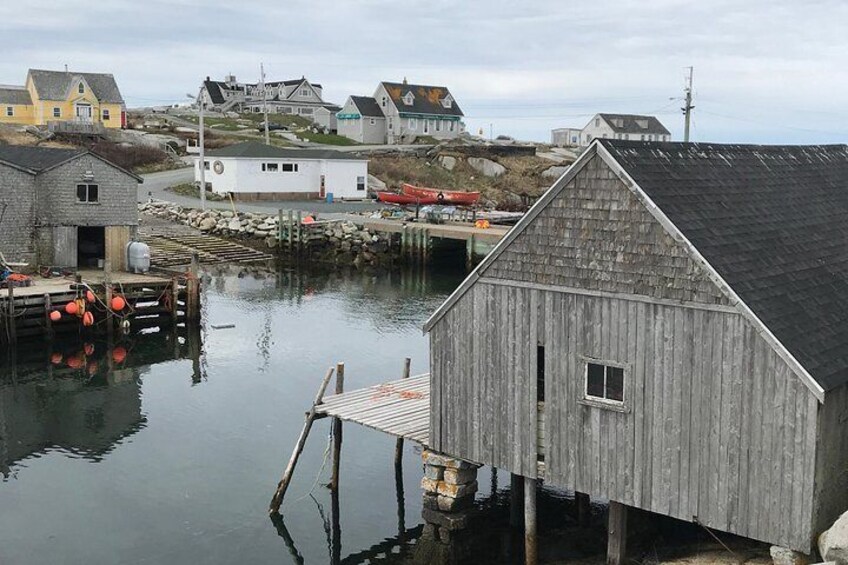 Nova Scotia Day Tour - Visit Peggy's Cove, Lunenburg, and the Annapolis Valley.