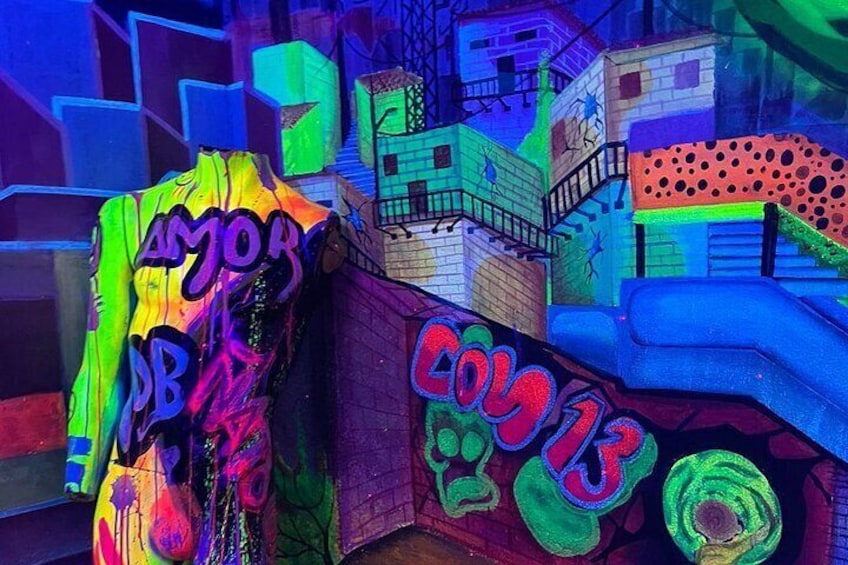 City Tour through Medellin and Graffitour through Comuna 13
