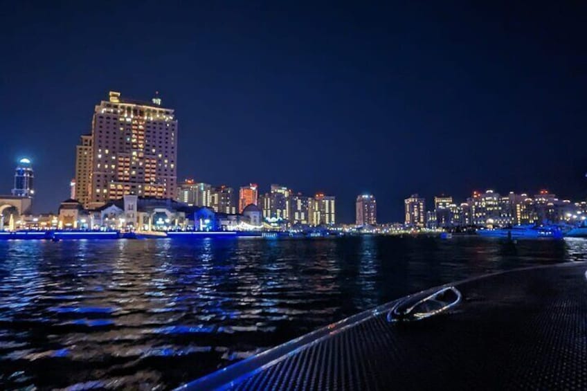 2 Hours Private Guided Boat Tour in Doha