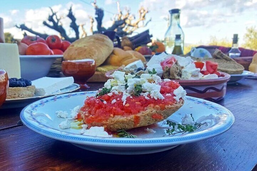 Food Tasting Tour of Chania Villages