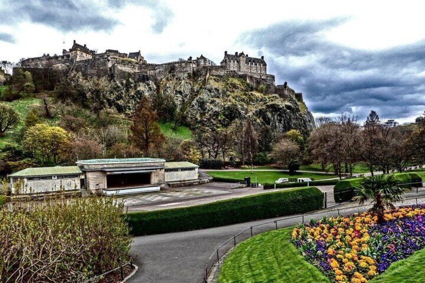 Skip the line Edinburgh Castle: A Thousand Years of Majesty