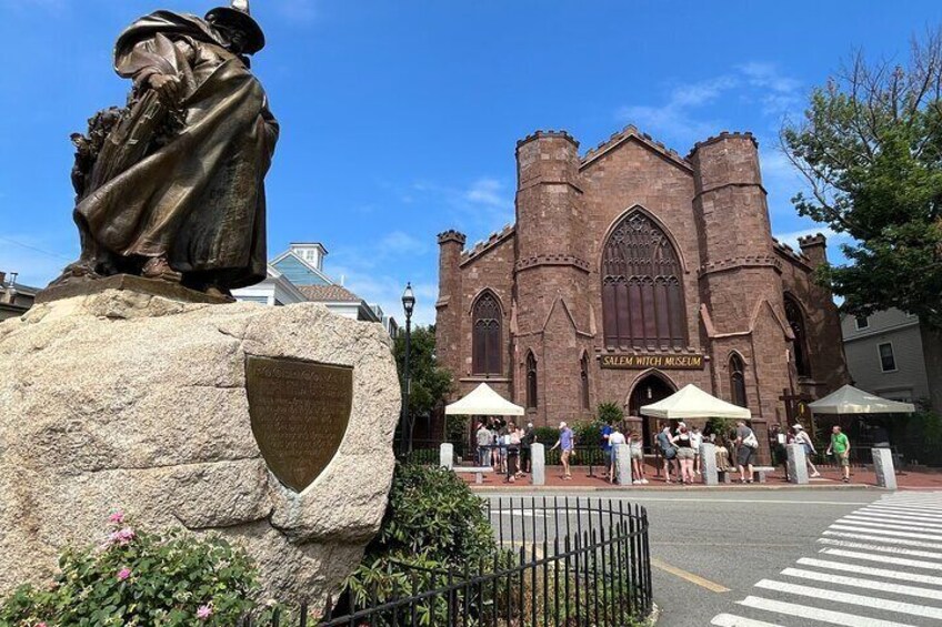 Salem Witch Trials from Past to Present: Day Tour from Boston 