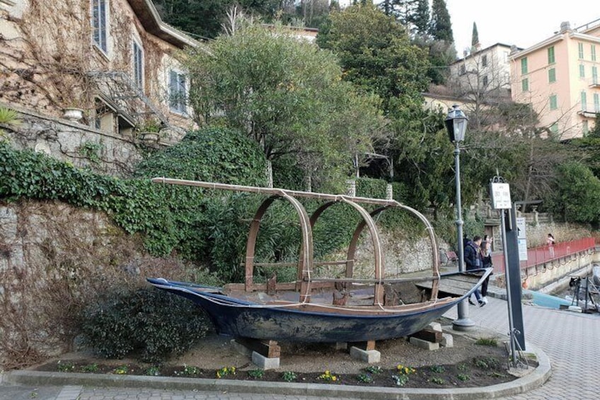"Lucia" boat