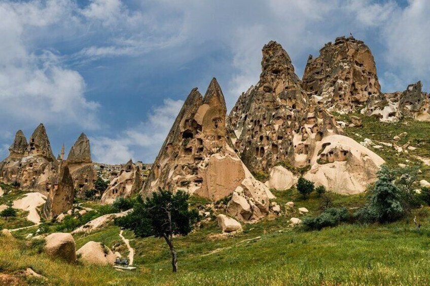 Cappadocia Guided Red Tour with Lunch & Entrance Fees