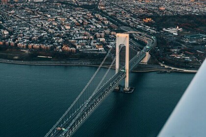 Private Airplane Flight Tour in New York