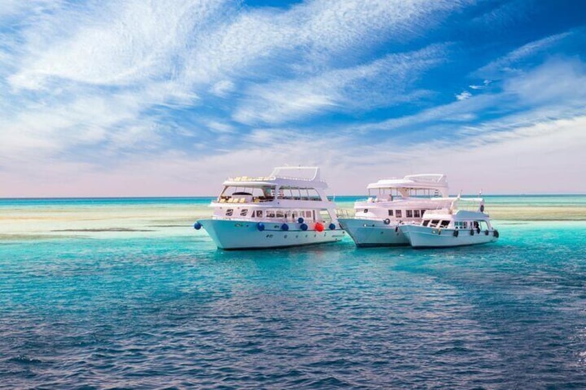 Tiran and Ras Mohamed Boat Trip
