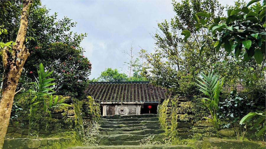 Hoi An: Full-day Loc Yen Ancient Village And O O Waterfall Adventure