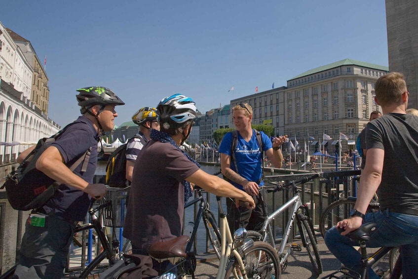 Picture 1 for Activity Hamburg: Guided Bike Tour