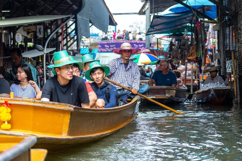 Half Day Railway Market and Damnoen saduak Floating Market tour