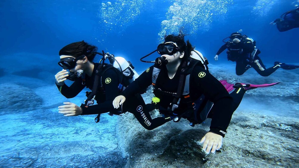 Picture 2 for Activity PADI Scuba Diving Program for Beginners in Peloponesse