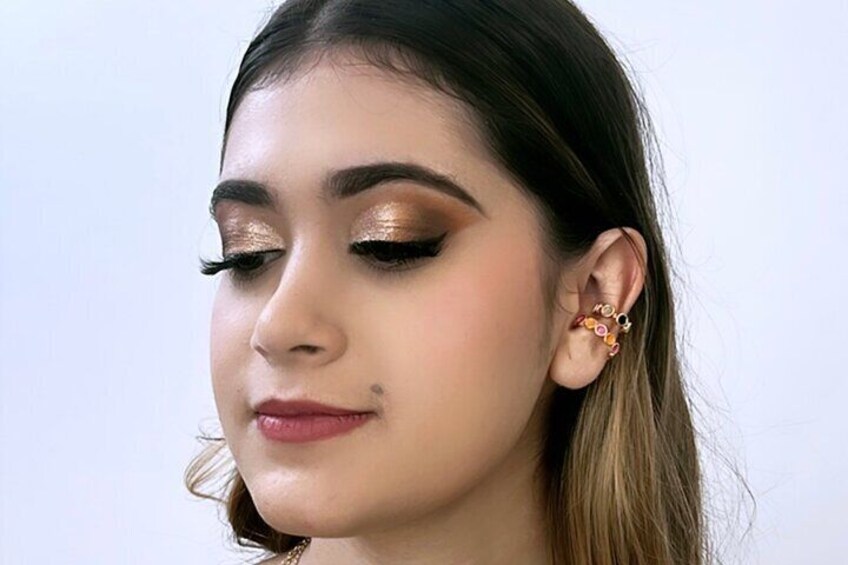 Colombian Makeup: Glam Makeup Technique