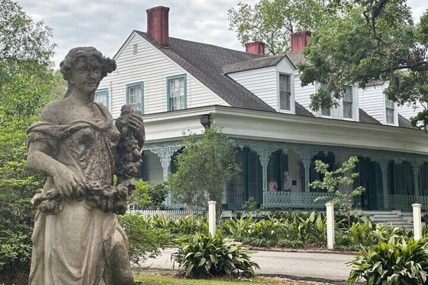 Historic Baton Rouge & Grand Plantations: Exclusive Day Tour