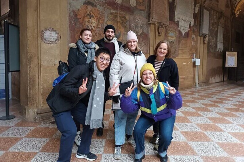 Private Custom Tour with a Local Guide in Bologna