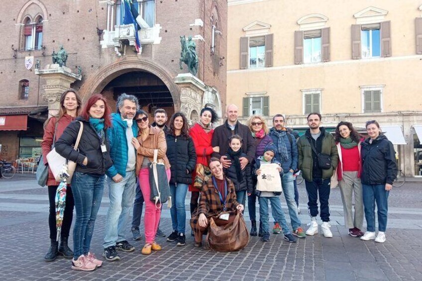 Private Custom Tour with a Local Guide in Bologna