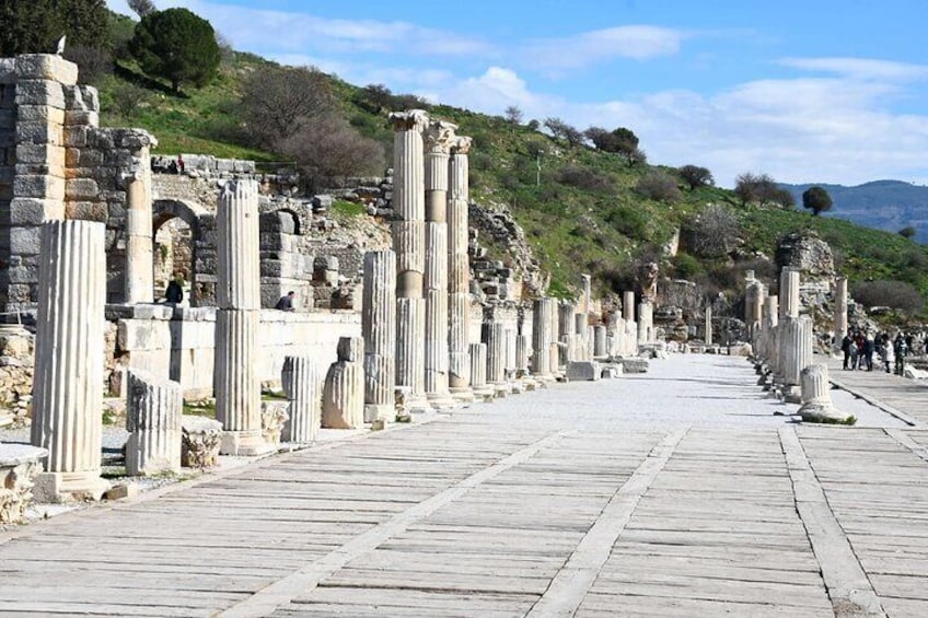 Shore Excursion: 3 Hours Easy Ephesus Tour