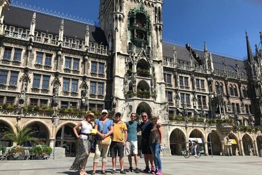 3 Hour Private Tour with Local Guide in Munich