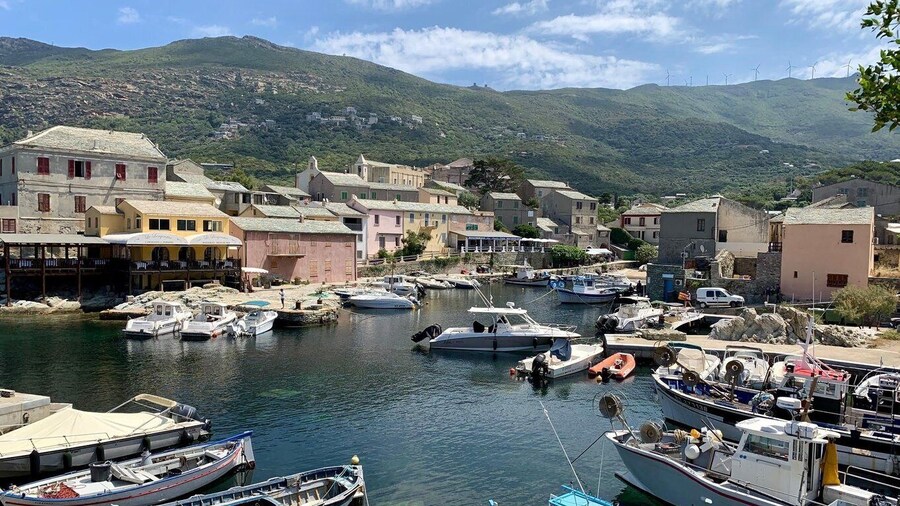 Entre Calvi et Ile Rousse: Cap Corse Day Trip by Boat