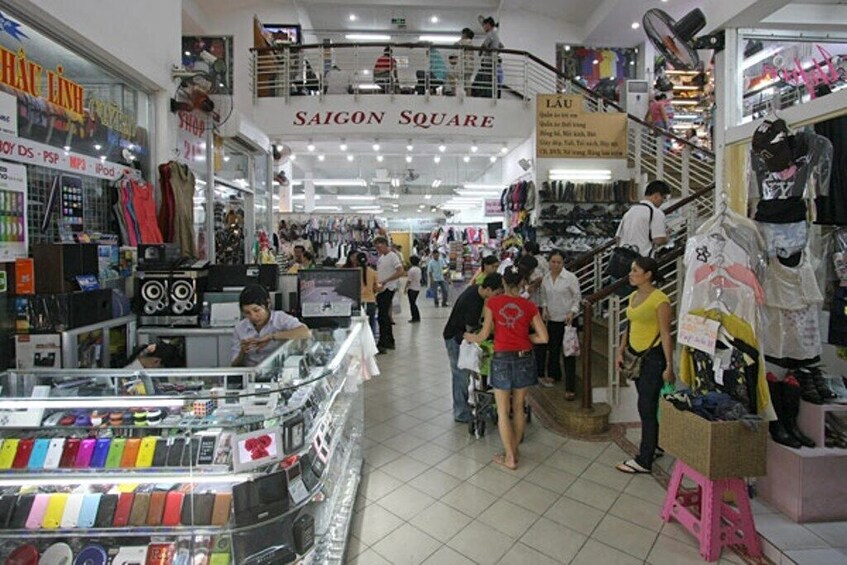 HALF-DAY SHOPPING TOUR IN HO CHI MINH CITY