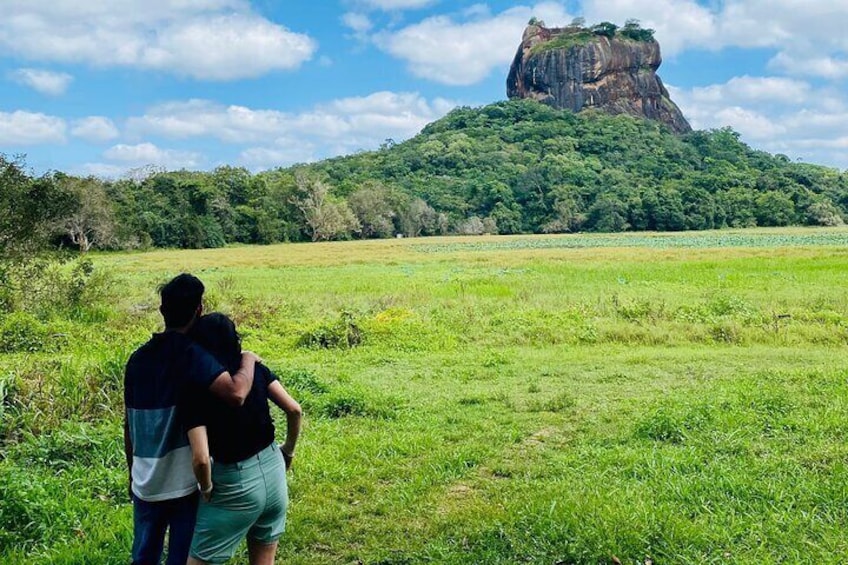 Day Tour of Sigiriya Ancient Rock Fortress and Dambulla Royal Cave Temple From Colombo by Sigiritrip Tours - Sri Lanka