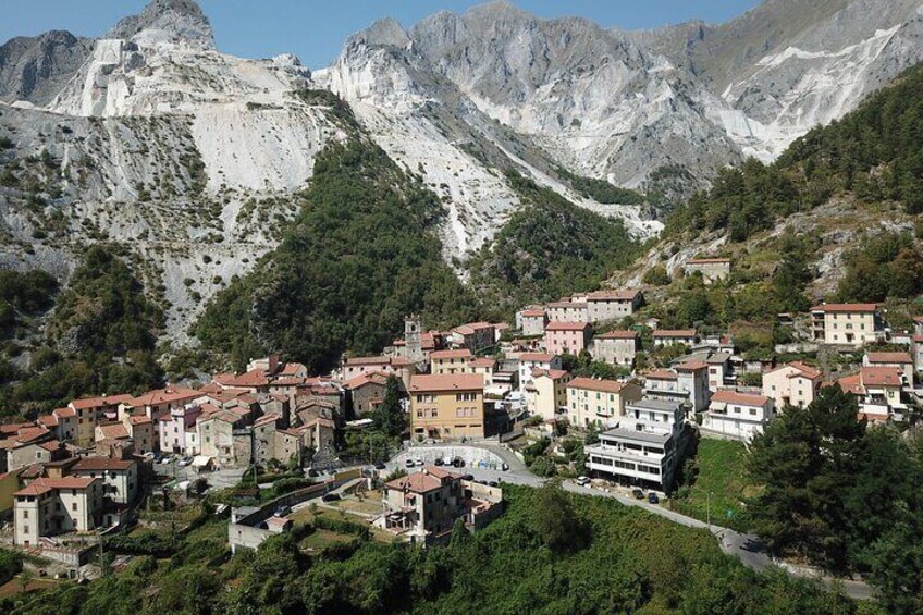 Carrara Marble Tour by van from Lucca or Pisa 