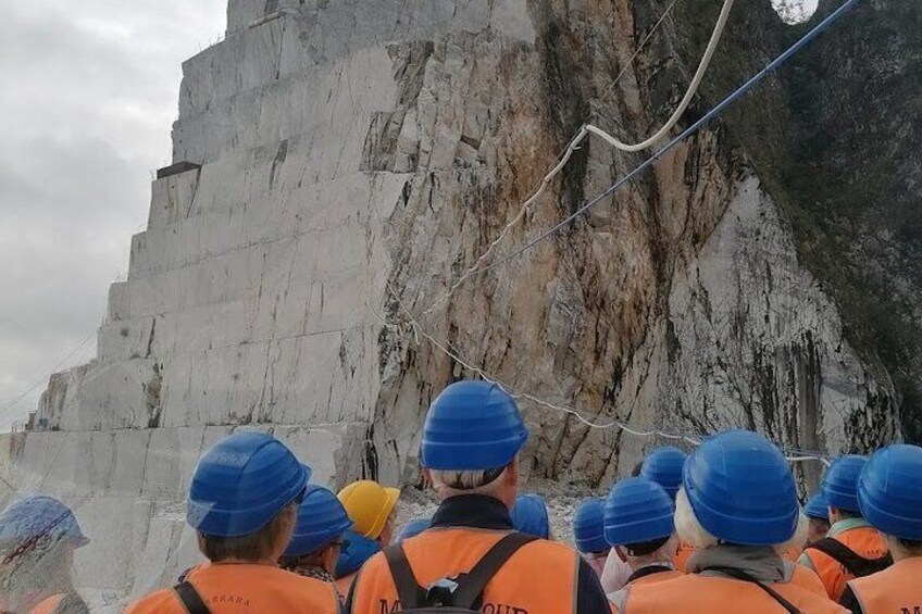 Carrara Marble Tour with transfer from Lucca