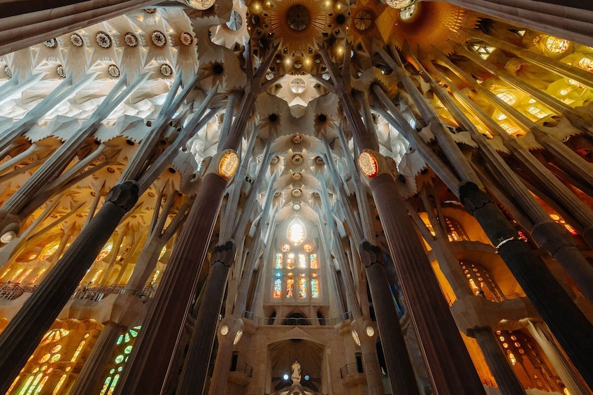 Sagrada Familia Closing Time Tour with Rooftop Views