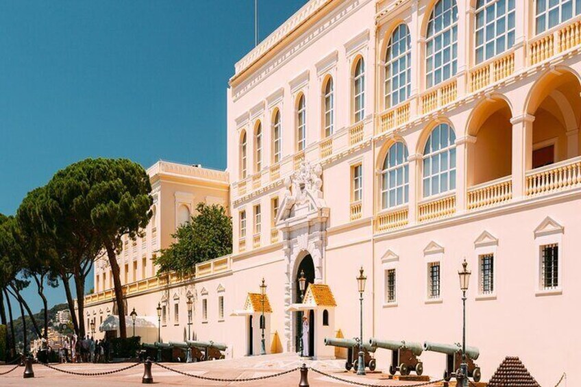 Monaco's Neighbourhoods: A Self-Guide Audio Tour 