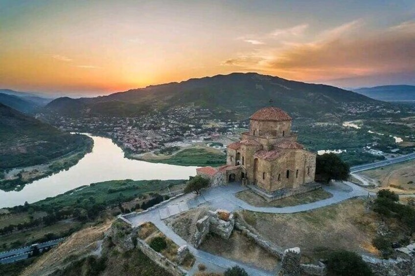 Group Day Tour of Mtskheta,Jvari,Samtavro 