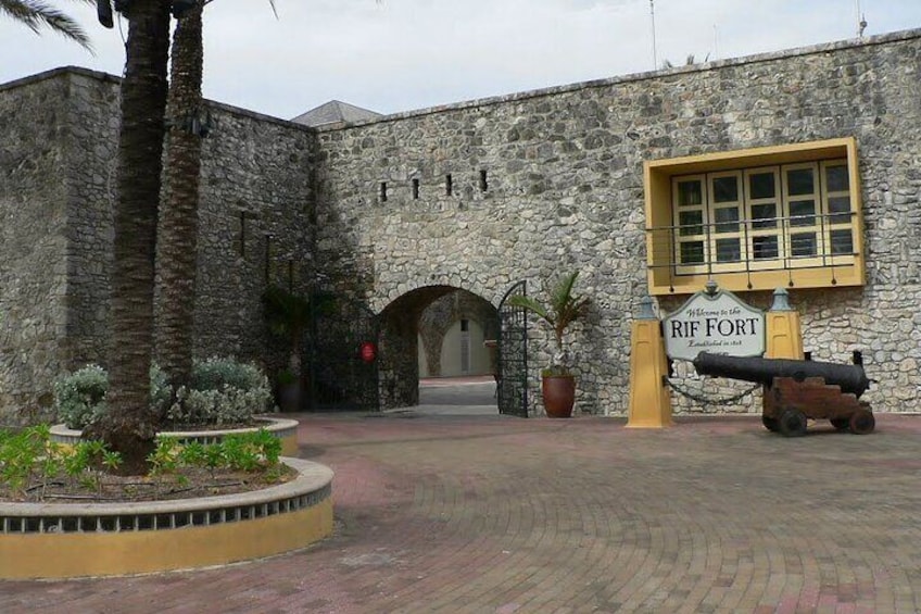 Rif fort Entrance, tour starting point